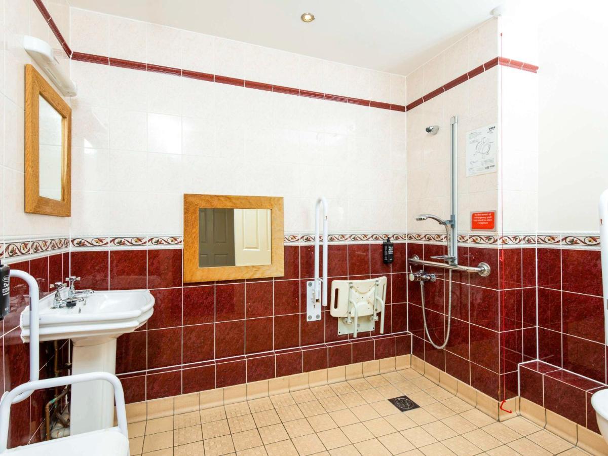 Ibis Budget Bromsgrove Exterior foto